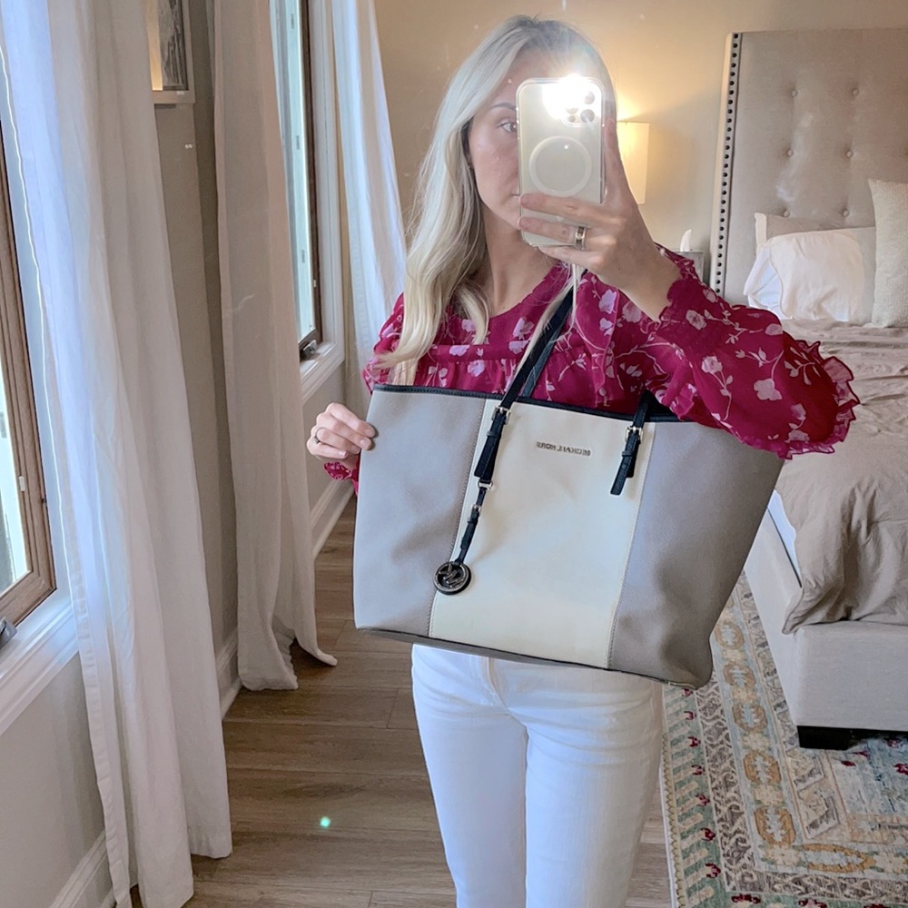 Michael Kors Tote - Picture 5 of 6